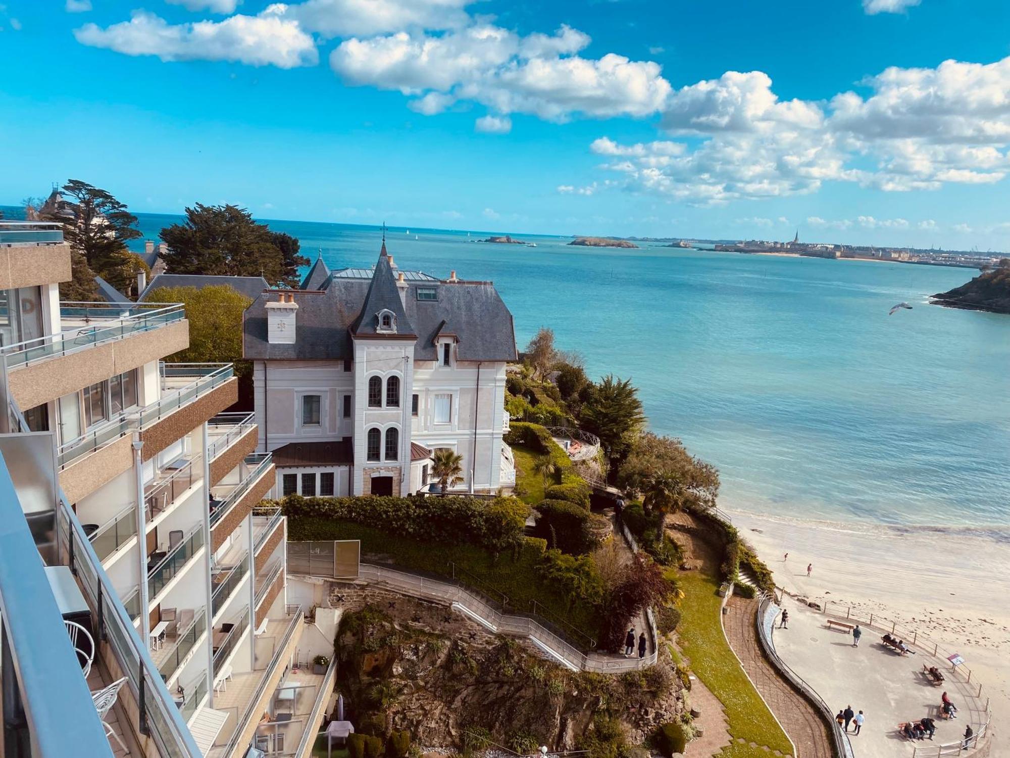 Le Crystal Dinard Plage المظهر الخارجي الصورة